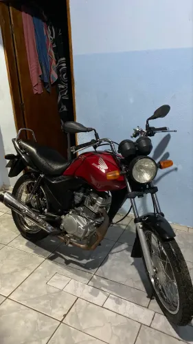MOTO BOA E BARATA , TODA FEITA REVISÃO HOJE PRA VENDER LOGO