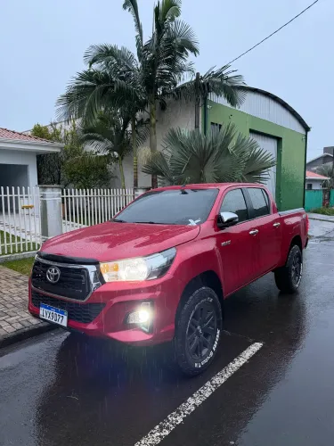 Toyota Hilux CD SRV 4X4 2.8 TDI Diesel Aut. 2019