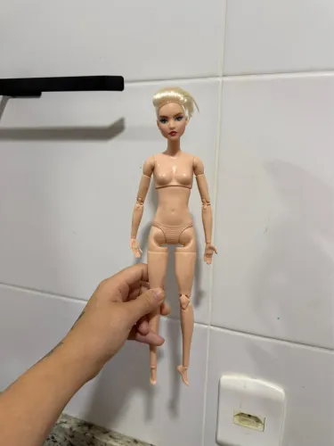 Barbie looks 8