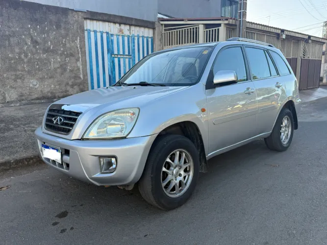 Chery Tiggo 2.0 16V Mec. 5P 2011