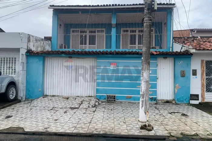 Casa à venda na Ponta Grossa