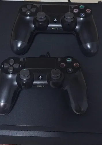 Playstation 4 slim 1T