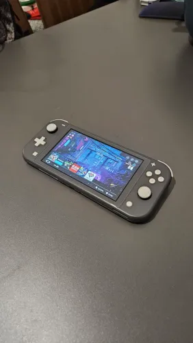 Switch Lite - DESBLOQUEADO