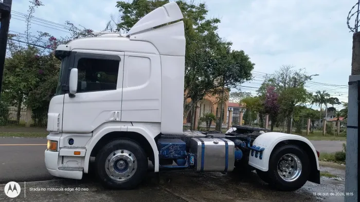 Scania 4x2 p94 270 e carreta baú