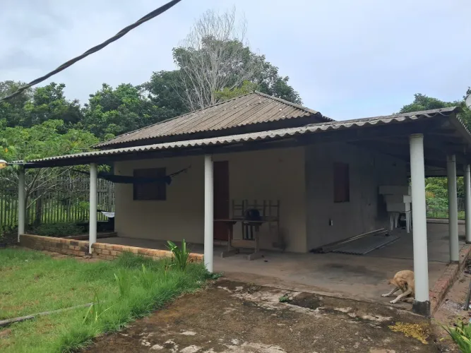 Vendo casa na comunidade Caranazal $170 mil