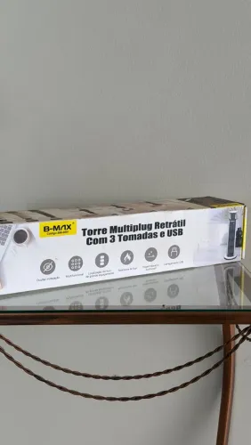 Torre multiplug retratil com 3 tomadas e USB