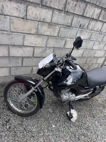 Honda Fan 150 2014 preta