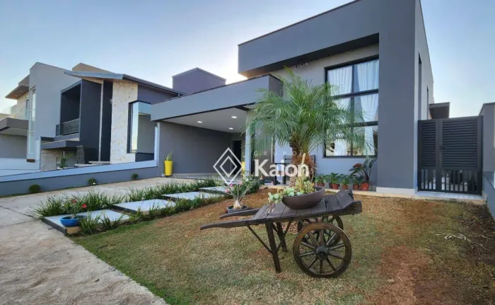 Casa à venda no Condomínio Reserva Central Parque em Salto/SP