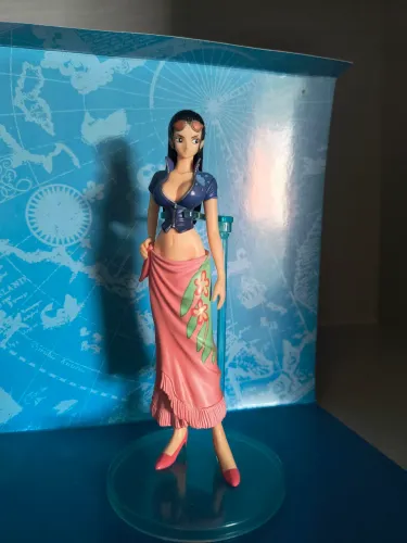 Figure nico Robin one piece