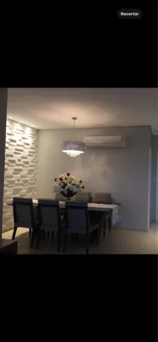 Mesa Jantar
