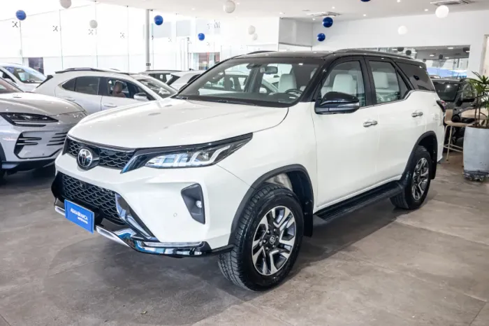 Toyota Hilux SW4 SRX Diamo. 4X4 2.8 TB DIE AUT 2022