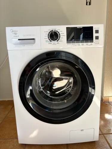 Máquina de Lavar Midea 11kg Inverter