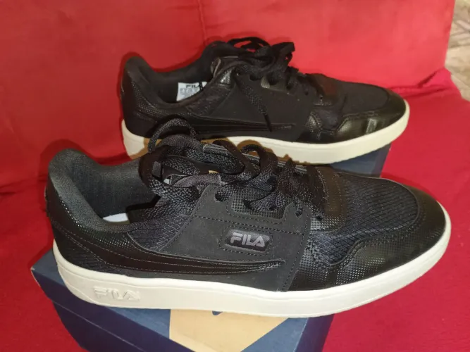 Tênis fila classic original número 41 novo