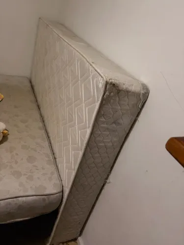Doação de base cama box casal