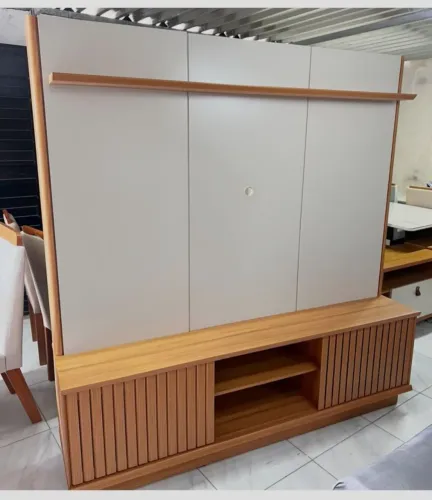 Painel de tv grande