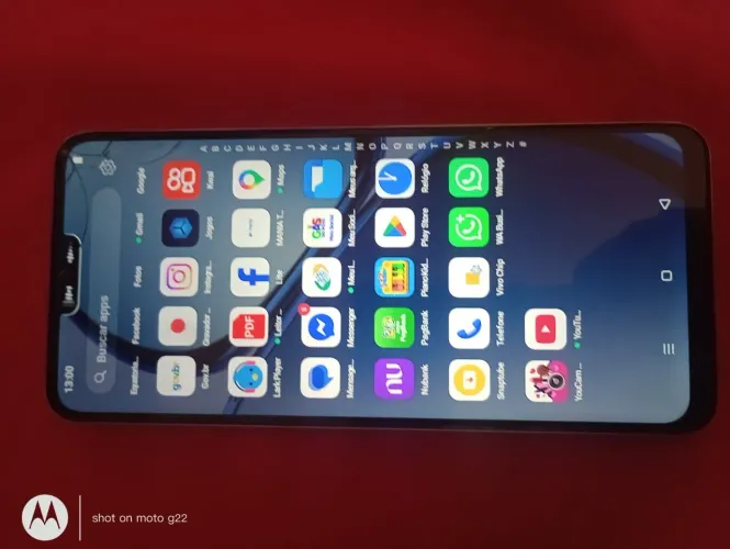 Vendo celular novo apenas 2 meses de uso, está com um trinco no canto