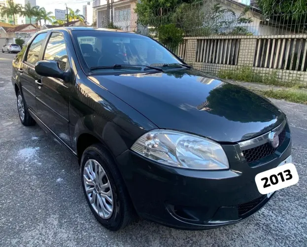 Fiat Siena EL Celeb. 1.0 MPI Fire Flex 8V 4P 2013