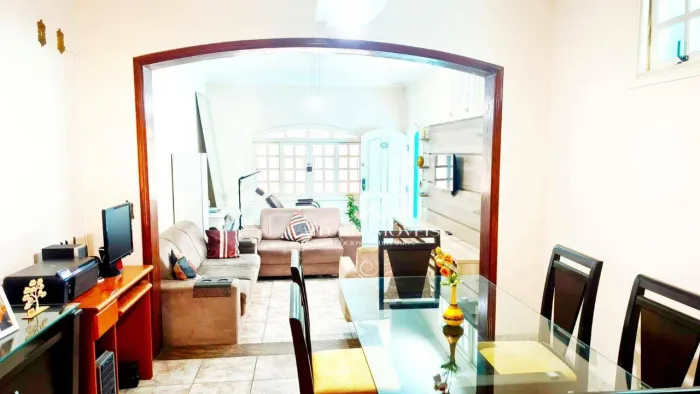 Casa à venda, 206 m² por R$ 640.000,00 - Vila Santa Izabel - Caçapava/SP