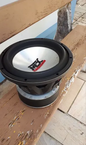 Subwoofer MTX 9512. -1.000wrms