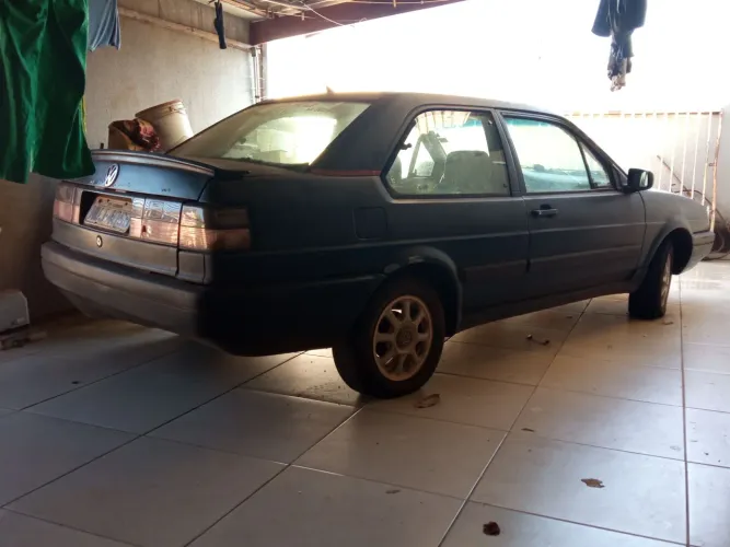 Volkswagen Santana GLI / GL/ Sport 1.8/ 2.0 (álcool) 1993