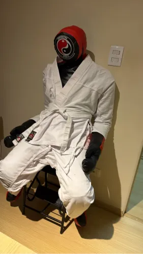 Boneco Treino Jiu Jitsu com Kimono Adulto Constantino Cheio