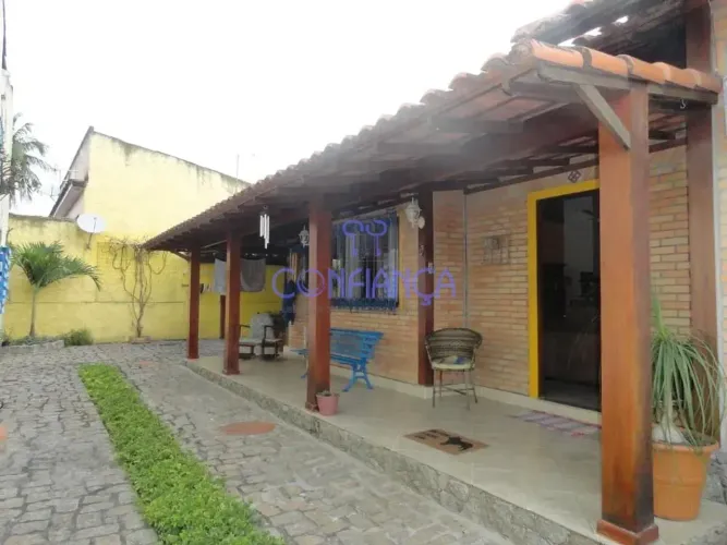 Casa com 3 dormitórios para alugar - Campo Grande - Rio de Janeiro/RJ