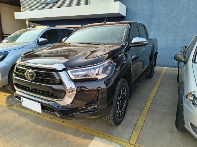Toyota Hilux CD SRX 4X4 2.8 TDI 16V Diesel Aut. 2022