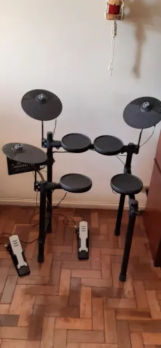 Bateria eletrônica yamaha dtx402k