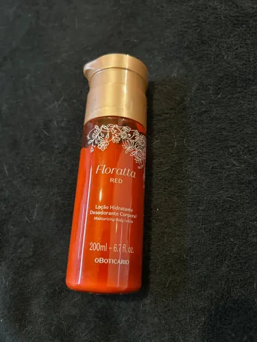 Loção hidratante Floratta red o boticario