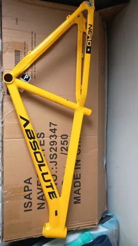 Quadro Nero 5 amarelo 