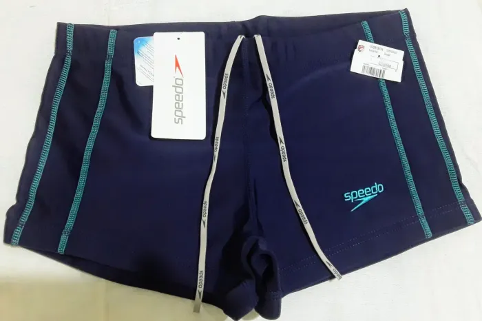 Short de Praia SPEEDO. 