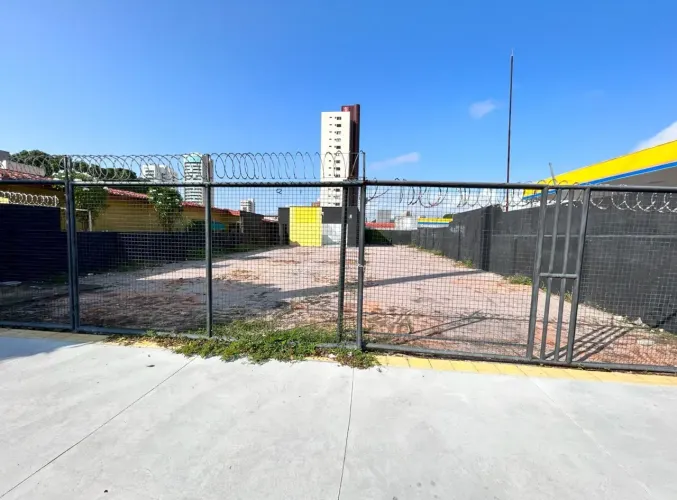 OPORTUNIDADE DE LOCAÇÃO COMERCIAL EM LOCALIZAÇÃO ESTRATÉGICA!