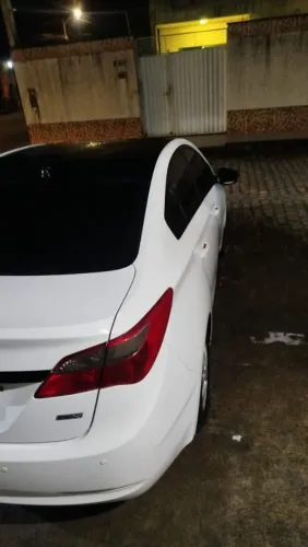 Hyundai HB20S C.plus/c.style1.0 Flex 12V Mec. 4P 2015