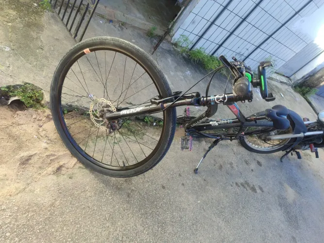 Bicicleta aro 29 Houston quadro de ferro reforçado 