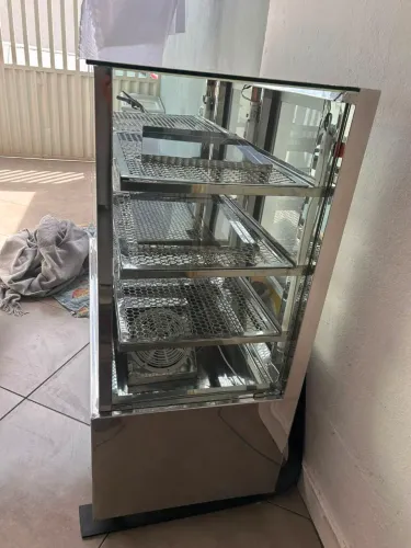 VITRINE REFRIGERADA GI GOLD