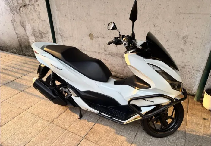 Honda PCX 2023