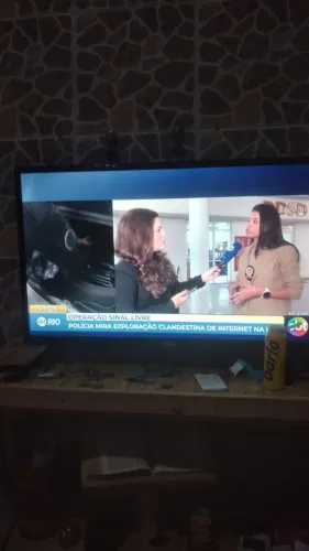 TV 32