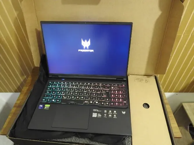 Notebook Gamer Acer Predator Helios Neo Phn16-73-76h8 | Intel Core Ultra 7 255hx 32gb Ddr5