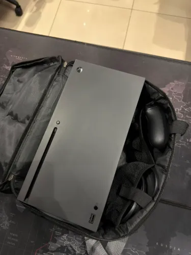 Xbox serie x 1tb leitor fisico e case de transporte