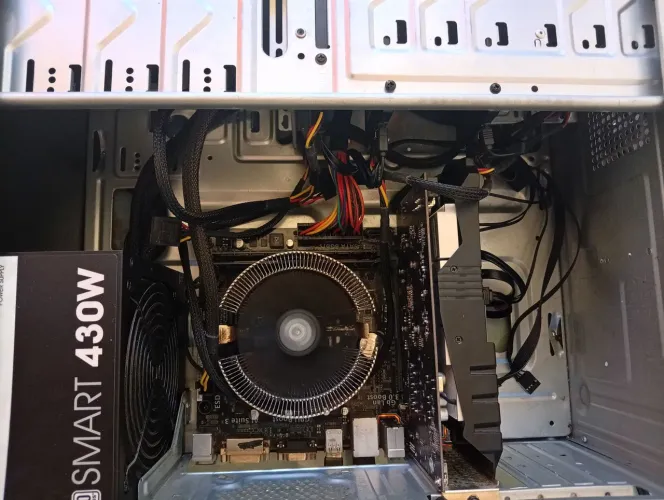 PC Gamer (Leia)