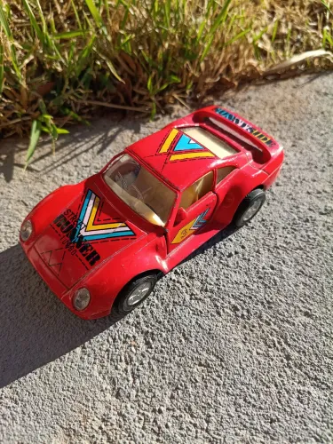 Carrinho miniatura colecionável Sunnyside modelo Porsche Strut Renner Turbo, feito de ferr
