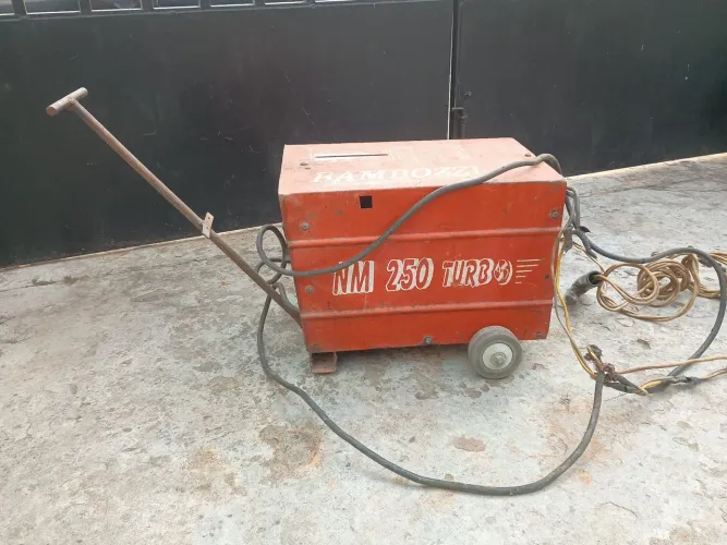 Máquina de solda 