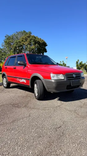 Fiat Uno Mille Celeb. WAY Econ. 1.0 F.flex 4P 2013