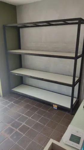 Estante aço reforçado