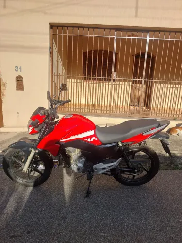Vendo e troco por carro do meu interesse