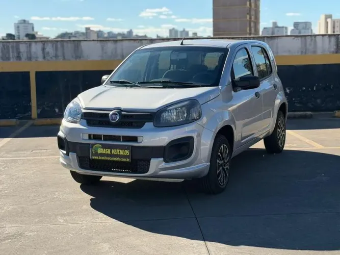 Fiat Uno Attractive 1.0 EVO Fire Flex 8V 5P 2021