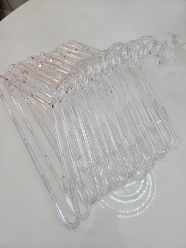 Cabides de acrílico transparente 