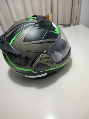 Capacete pro Tork pouco usado.