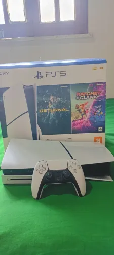 PS5 Slim 