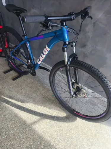 Bicicleta aro 29 Caloi Comp componentes SHIMANO - Nova